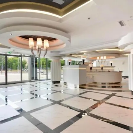 Hanza Tower Baobab & Spa شقة